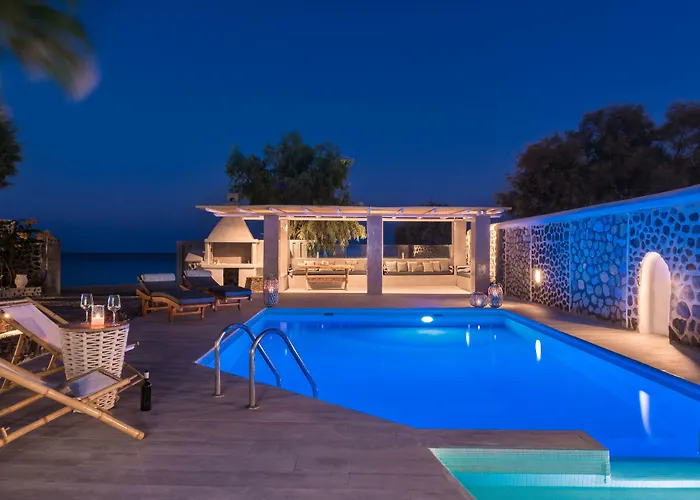 Villa Damma Beachfront Luxury Kamári