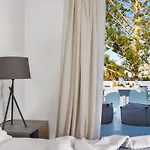 Damma Beachfront Luxury Villa Kamári