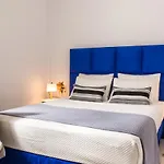 Damma Beachfront Luxury Kamári