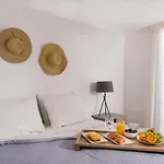 Damma Beachfront Luxury