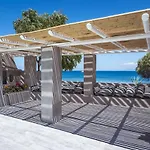 Damma Beachfront Luxury *