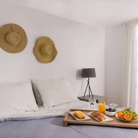 Damma Beachfront Luxury Καμάρι