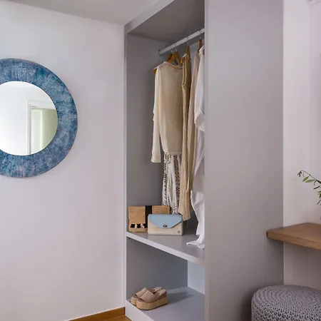 Damma Beachfront Luxury Καμάρι