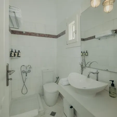 Damma Villa Kamári
