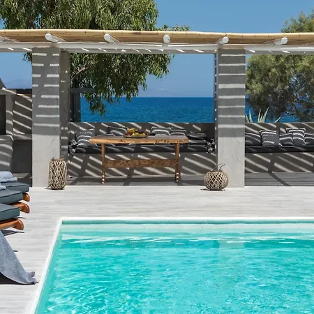 Damma Beachfront Luxury *