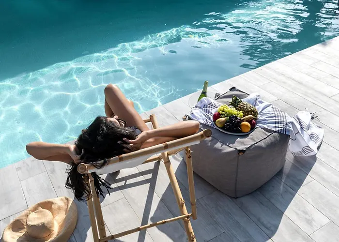 Damma Beachfront Luxury Villa Kamári