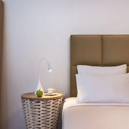 Villa Damma Beachfront Luxury Kamari (Santorini)