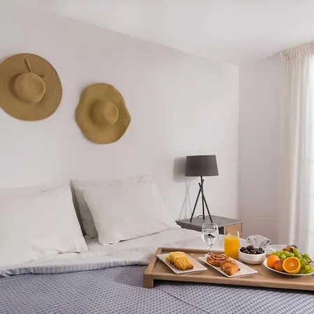 Damma Beachfront Luxury